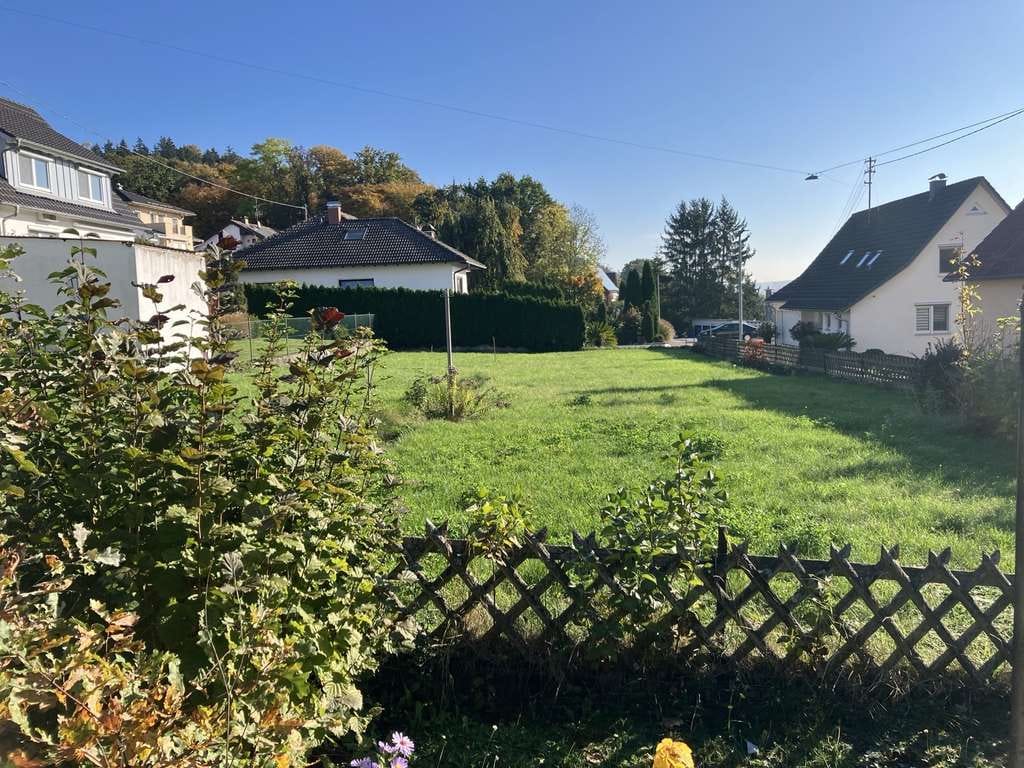 Immobilie in Abtsgmünd - 6-Familienhaus mit vielfältigen Erweiterungsmöglichkeiten - Bild 2