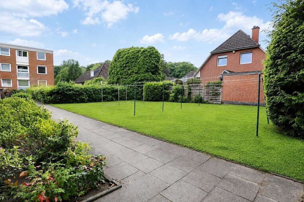Immobilie in Rellingen - Großzügige Eigentumswohnung mit Balkon & TG-Stellplatz in Rellingen - Bild 3