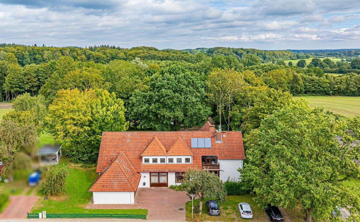 Immobilie in Hummelfeld - Retro - Charme im Naturpark Hüttener Berge: Charakterstarkes Wohn- und Geschäftshaus - Bild 1