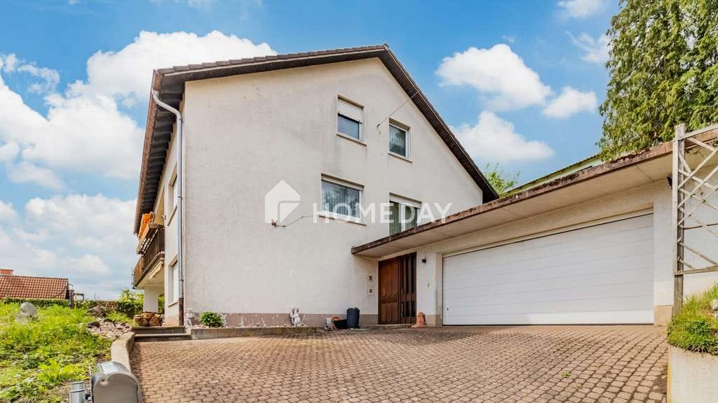 Immobilie in Schöllkrippen - Großzügiges 1-Familienhaus mit Potenzial für separate Einliegerwohnung – flexibel nutzbar - Bild 0