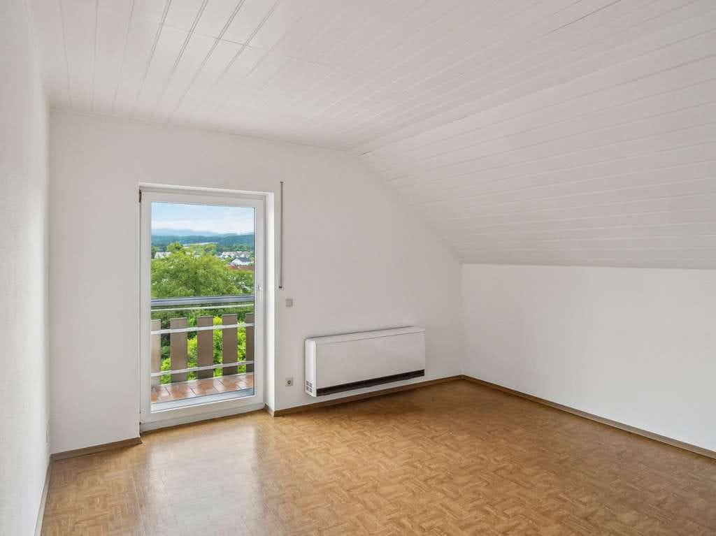 Immobilie in Schöllnach - Interessantes Investmentobjekt – modernisiertes Mehrfamilienhaus in Schöllnach - Bild 2