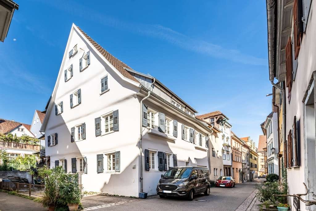 Immobilie in Rottweil - Historisches Stadthaus in bester Innenstadtlage – denkmalgeschützt mit gesicherten Mieteinnahmen - Bild 0