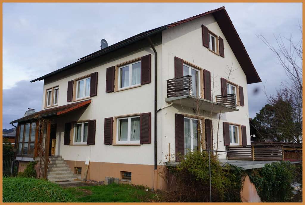 Immobilie in Biberach - Ihr neues Kapitel beginnt hier: Modernisiertes Wohnhaus mit großem Garten ! - Bild 0