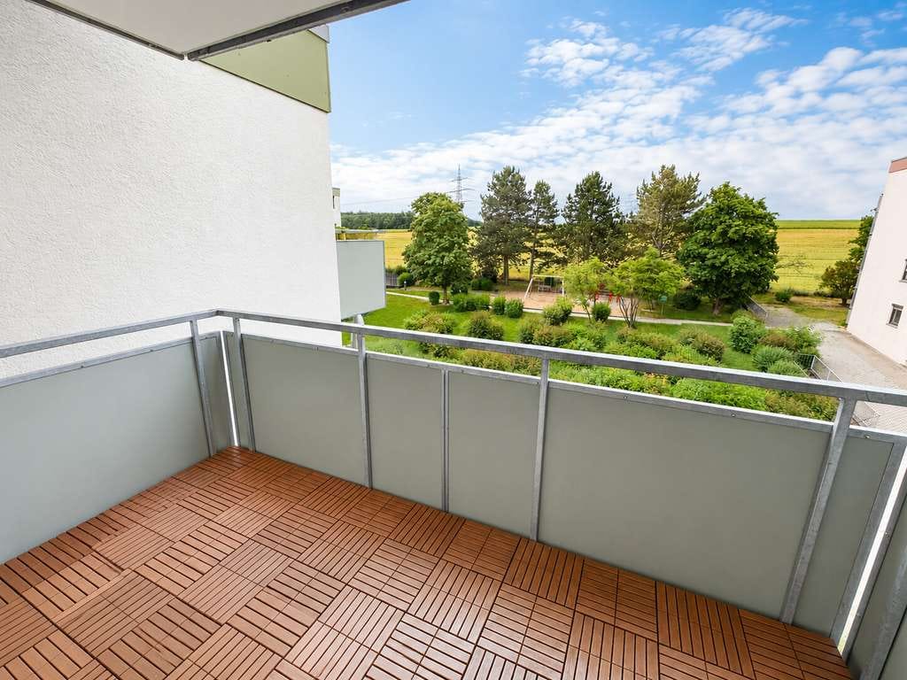 Immobilie in Eberdingen - Moderne 3-Zimmer-Wohnung im Hirschpfad – Balkon, Aufzug & Blick ins Grüne - Bild 0