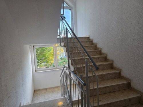 Immobilie in Schwebheim - 2-Zimmer-Eigentumswohnung, Balkon mit Panoramablick in 97525 Schwebheim (ID 10580) - Bild 2