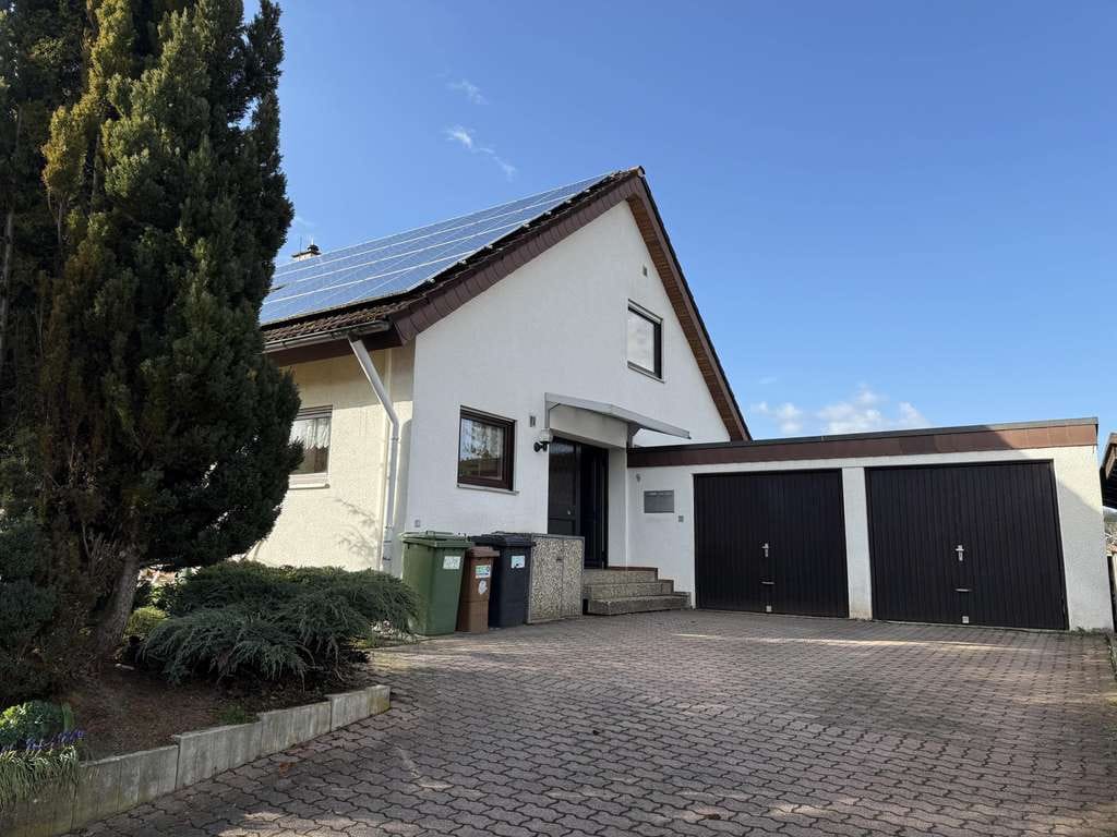 Immobilie in Ostelsheim - Zweifamilienhaus als Kapitalanlage - Bild 0