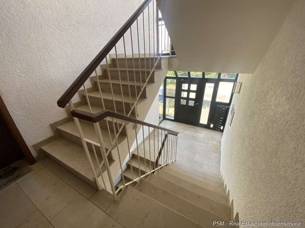 Immobilie in Bischofsheim - Charmante 5-Zimmer-Maisonettewohnung mit schöner Raumaufteilung - Bild 1