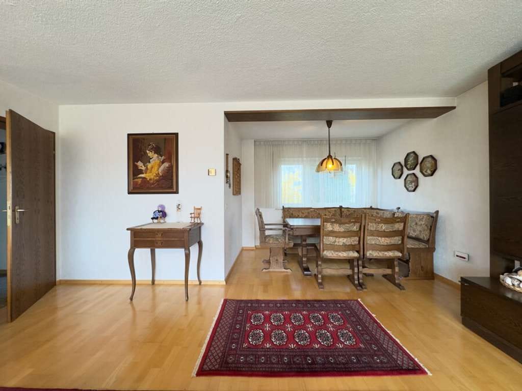 Immobilie in Illingen - Käuferprovisionsfrei! – drei Wohnbereiche, 780 m² Grundstück und viel Raum für Familien in Illingen - Bild 4