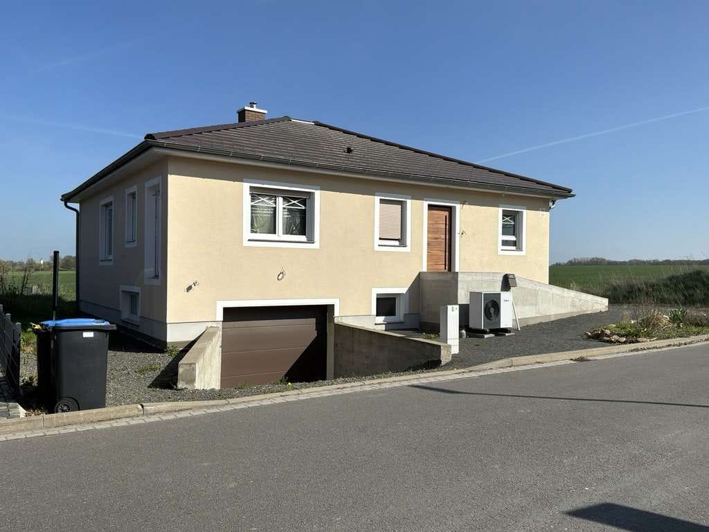 Immobilie in Lossatal - Modernes Einfamilienhaus mit Weitblick ins Grüne - Bild 0