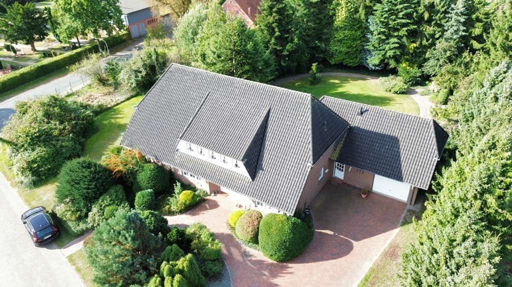 Immobilie in Sottrum - Ein Haus, alle Möglichkeiten! Traumhaftes Anwesen in Sottrum mit viel Potenzial - Bild 3