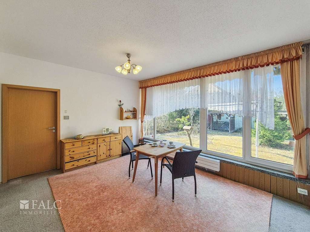 Immobilie in Eichwalde - Einfamilienhaus mit Garten an Berliner Stadtgrenze - FALC Immobilien - Bild 1