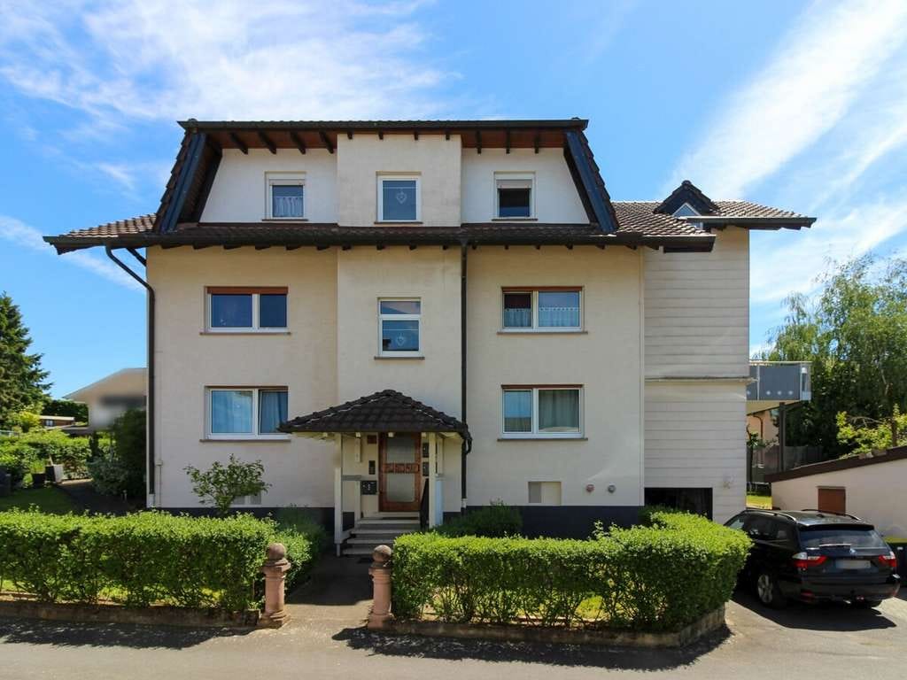 Immobilie in Neuhof - Großzügiges und gepflegtes 3-Familienhaus in Hattenhof - Bild 0