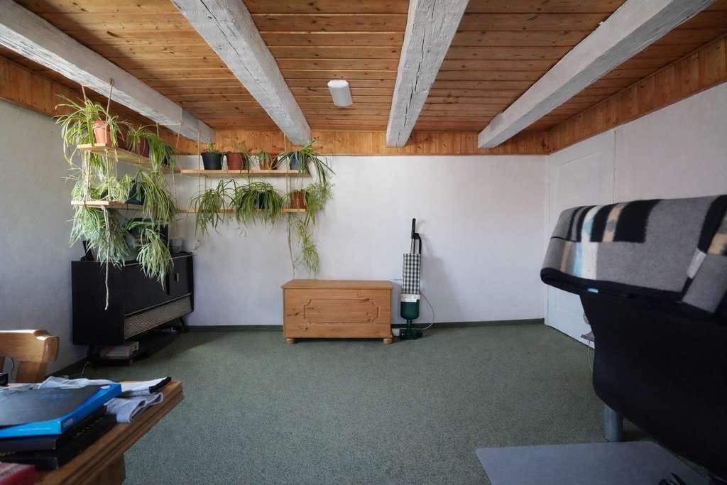 Immobilie in Penzing - Schönes Haus mit viel Platz - und großzügigem Grundstück - Bild 4