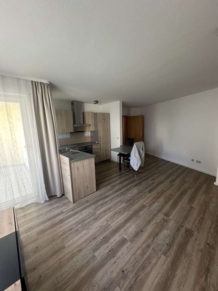 Immobilie in Schramberg - Attraktive 1,5-Zimmer-Wohnung mit Balkon, EBK und Tiefgaragenstellplatz in Schramberg - Bild 1