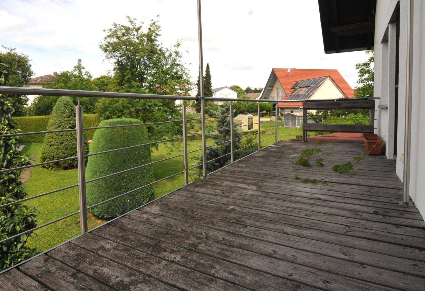 Immobilie in Buxheim - Saniertes Mehrfamilienhaus mit 3 Wohneinheiten nach Kfw 70 Standard - Bild 1