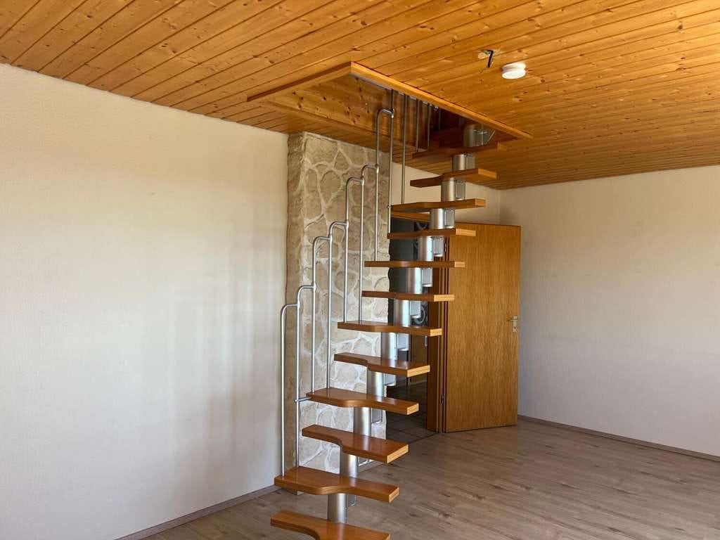 Immobilie in Niederwerrn - Gepflegtes MFH mit soliden Mieteinnahmen und schicker Wohnung zur Selbstnutzung - Bild 2