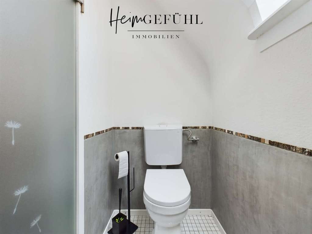 Immobilie in Renningen - Großzügige Maisonettewohnung in zentraler & ruhiger Lage - Bild 3