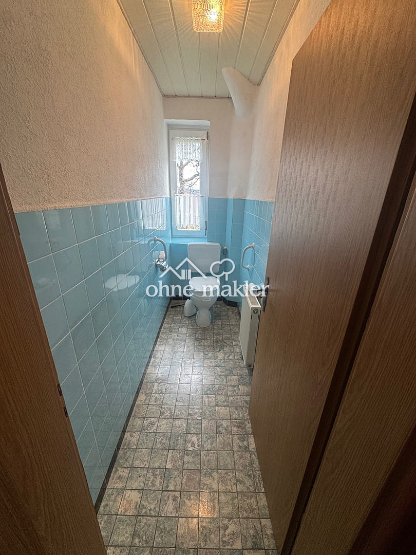 Immobilie in Wemding - Charmantes Einfamilienhaus mit viel Potential - Bild 4