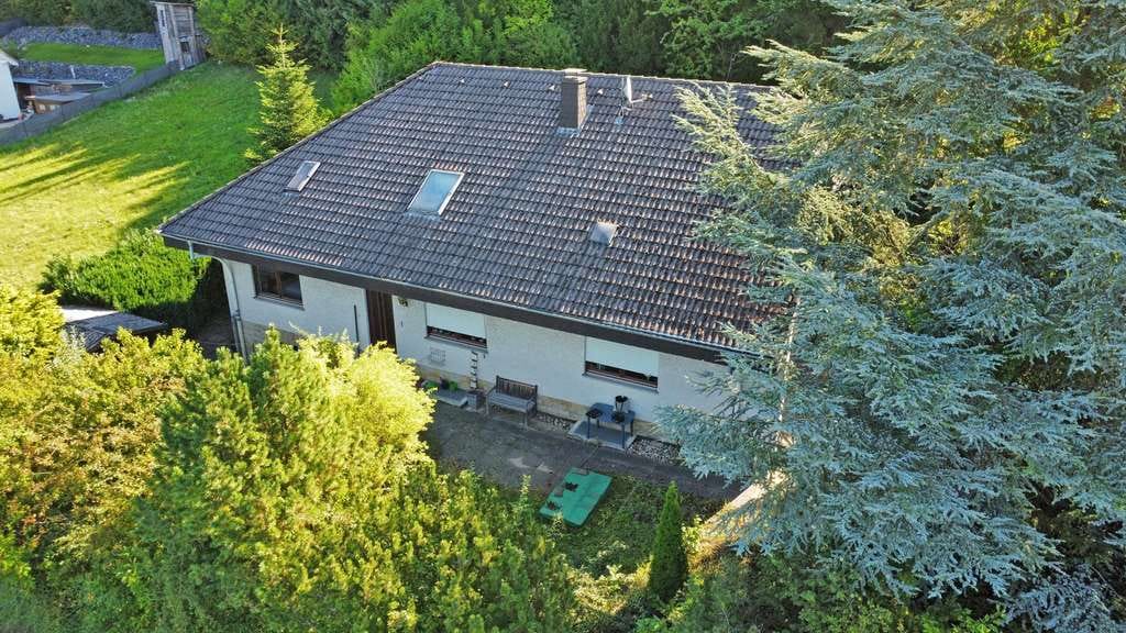 Immobilie in Tann - Ein Zuhause voller Möglichkeiten - entdecken Sie Ihr neues Traumhaus im idyllischen Tann! - Bild 1