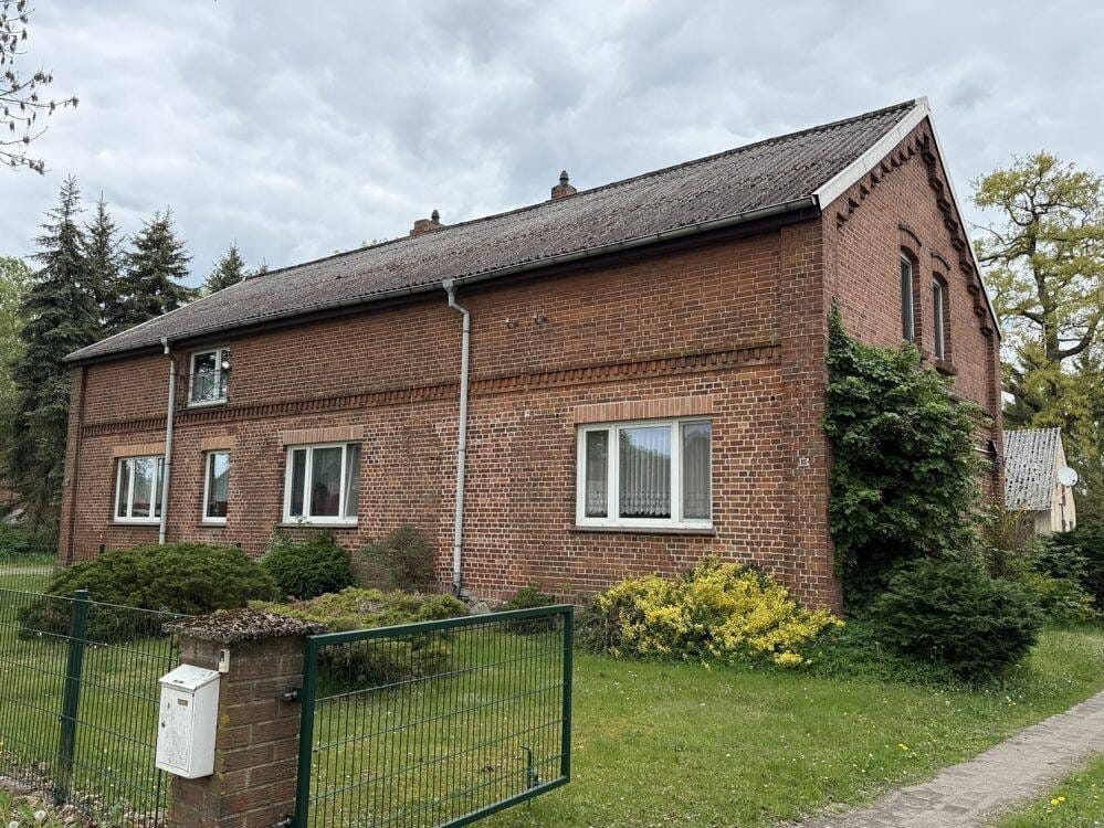Immobilie in Neu Kaliß - Viel Platz für Familie und Kapitalanlage: Haus mit 2 Wohneinheiten und großem Grundstück - Bild 1