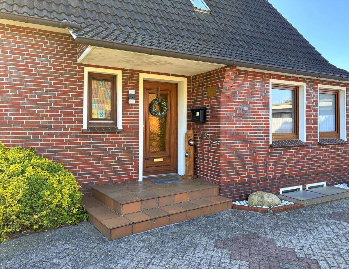 Immobilie in Großefehn - Gepflegtes Einfamilienhaus mit Doppelgarage und Wintergarten in Sackgassenlage von Spetzerfehn - Bild 3