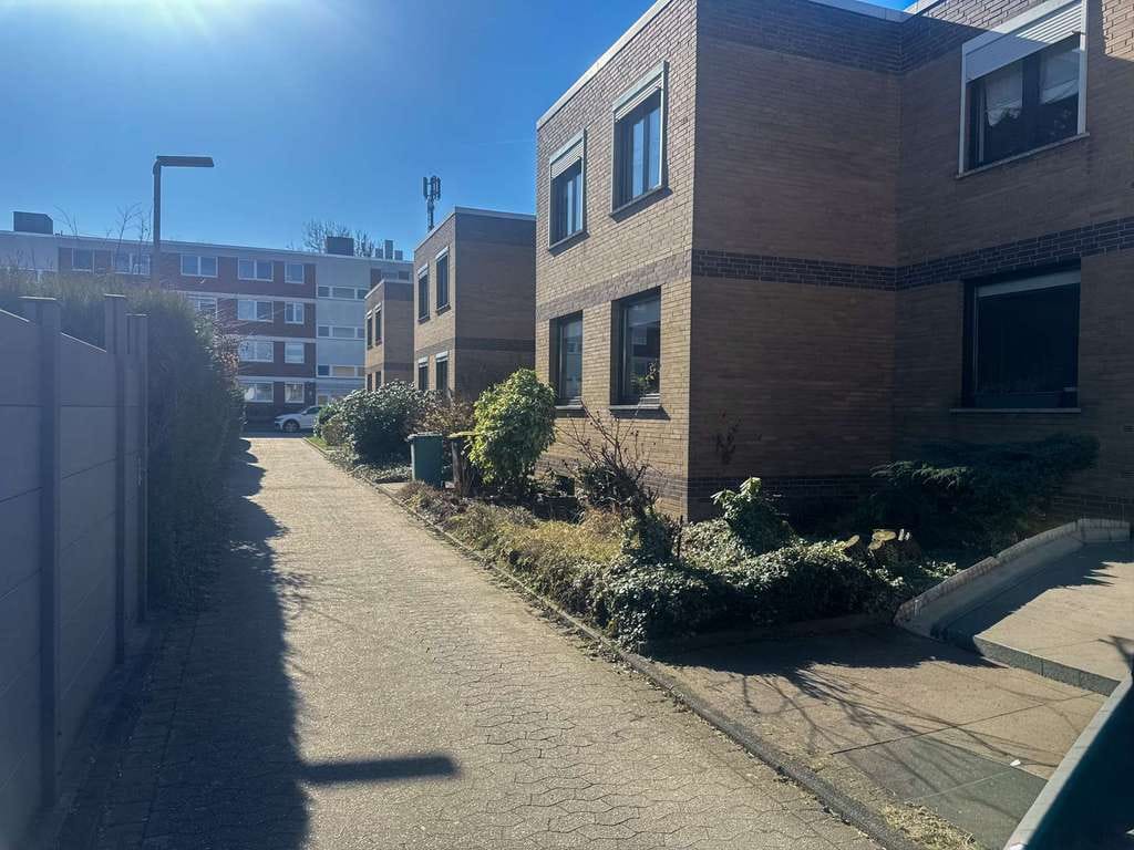 Immobilie in Kempen - Helle 3 Zimmer-Wohnung in 2-Parteien-Haus - Bild 2
