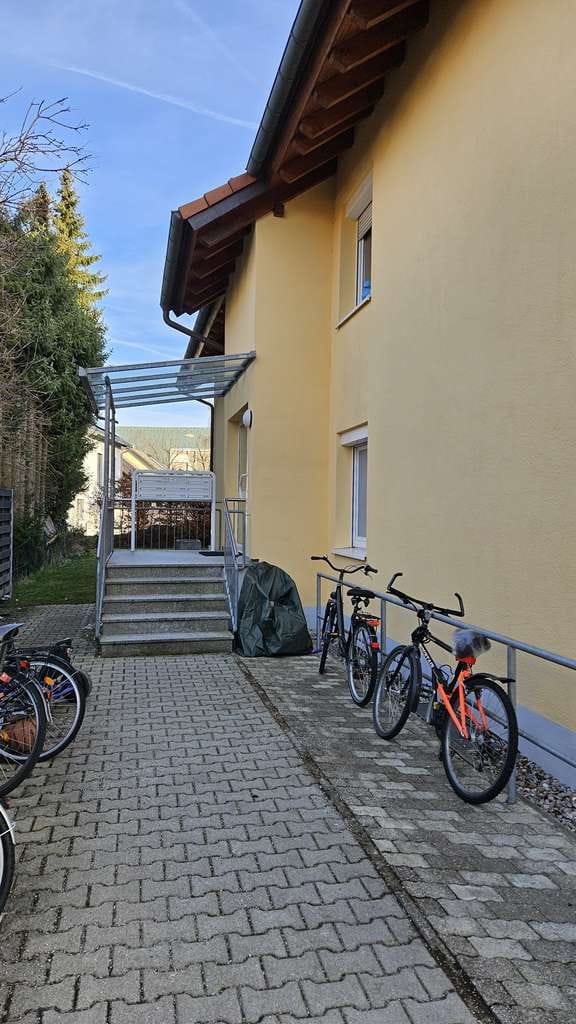 Immobilie in Maisach - Ruhig gelegene 4-Zi.-Gartenwohnung mit sonniger Terrasse, langjährig vermietet! - Bild 2