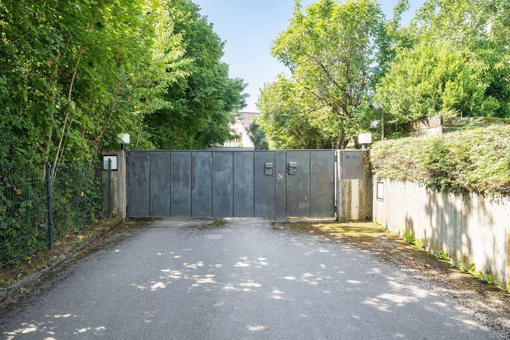 Immobilie in Kranzberg - Vorhang auf! Beeindruckende Villa auf traumhaftem Anwesen - Bild 0