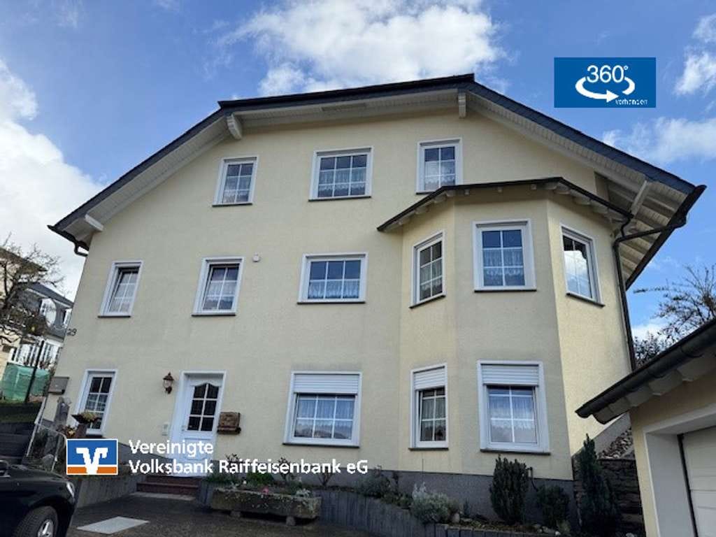 Immobilie in Neumagen-Dhron - Exklusives Wohnhaus mit Blick auf die Weinberge - Bild 0