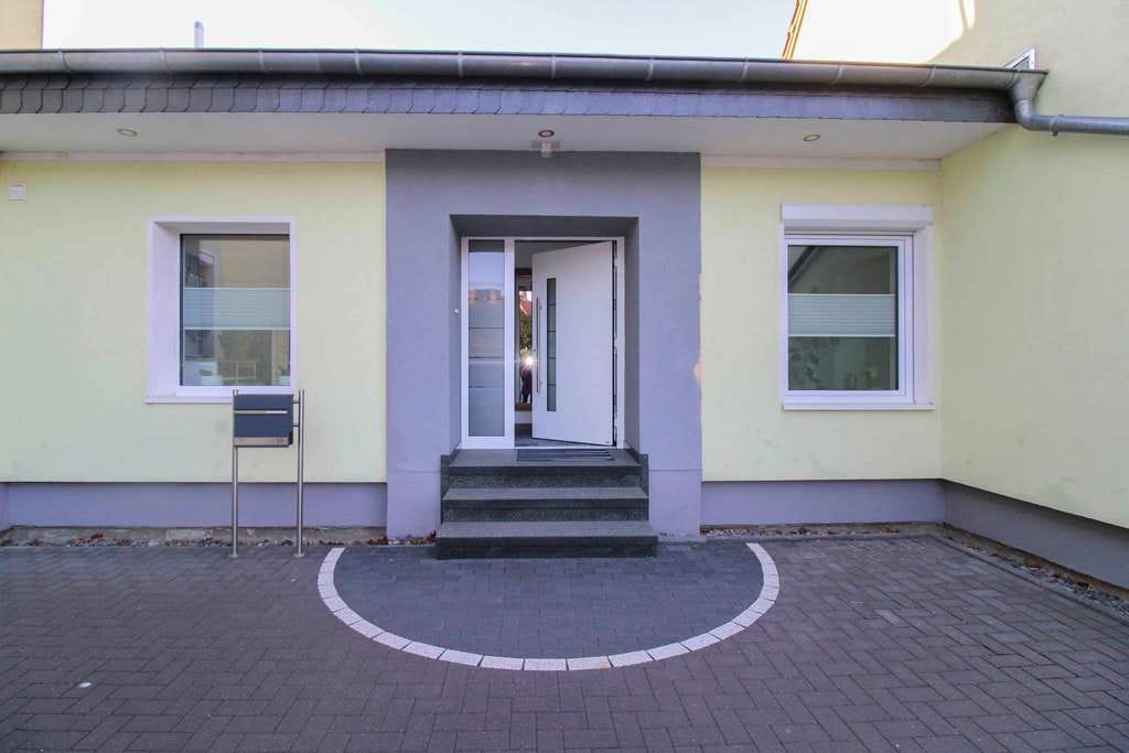 Immobilie in Söhlde - Wohnen wie im Haus: Kernsanierte Erdgeschosswohnung mit Terrasse & separatem Eingang in Söhlde - Bild 0