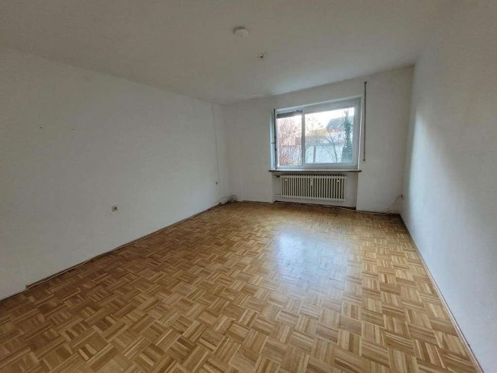 Immobilie in Gersthofen - Dreifamilienhaus in ruhiger Lage in Gersthofen - Bild 2