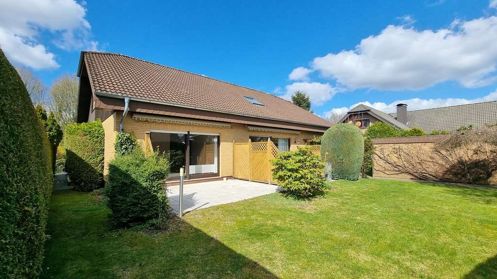 Immobilie in Schloß Holte-Stukenbrock - Raum für Generationen – Ihr neues Zuhause in Schloß Holte! - Bild 2