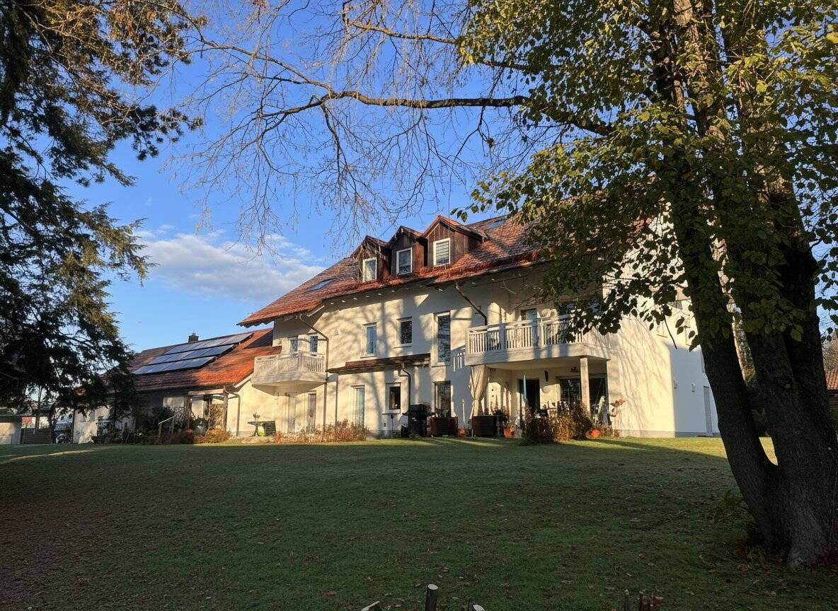 Immobilie in Aidenbach - gepflegte 3 Zimmerwohnung im EG mit Terrasse in Aidenbach-  B8 - Bild 0