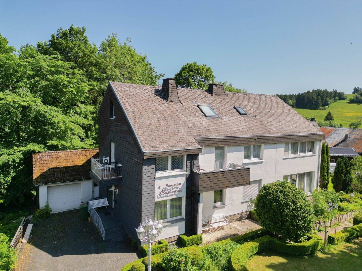 Immobilie in Sundern - Mehrfamilienhaus (ehemalige Pension) in bester Lage des Ferienortes "Wildewiese" im Sauerland - Bild 0