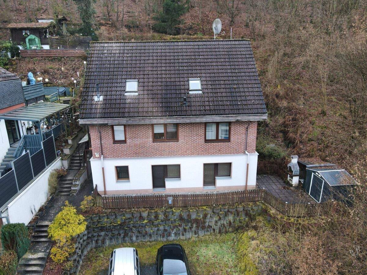 Immobilie in Werdohl - VR IMMO: Mehr Raum fürs Leben - Einfamilienhaus + Einliegerwohnung in begehrter Wohnlage. - Bild 2