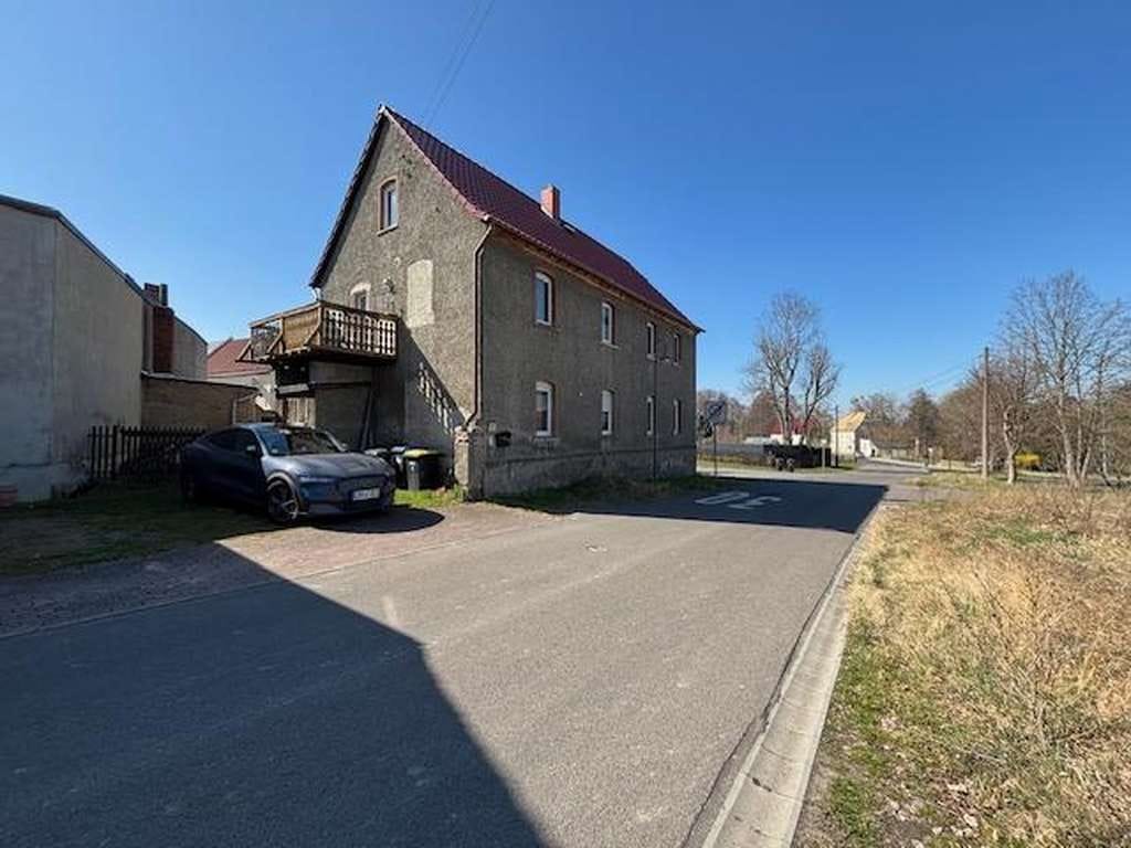 Immobilie in Wurzen - Ein- bzw. Mehrfamilienhaus in Wurzen / Roitzsch - sofort verfügbar - Bild 1
