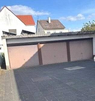 Immobilie in Pfungstadt - Großes Dreifamilienhaus in ruhiger, zentraler Wohnlage im Süden von Pfungstadt - Bild 3