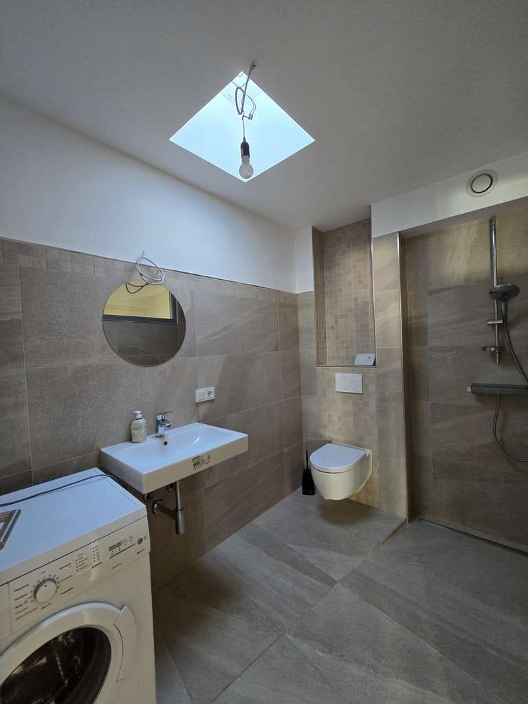Immobilie in Zwingenberg - Modernes Wohnen auf zwei Ebenen: Penthouse mit Weitblick - Bild 2