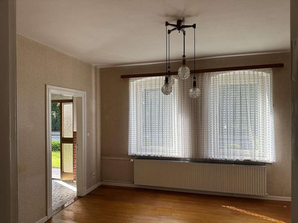 Immobilie in Schacht-Audorf - Altes Haus mit Seele sucht neue Bewohner - Bild 1