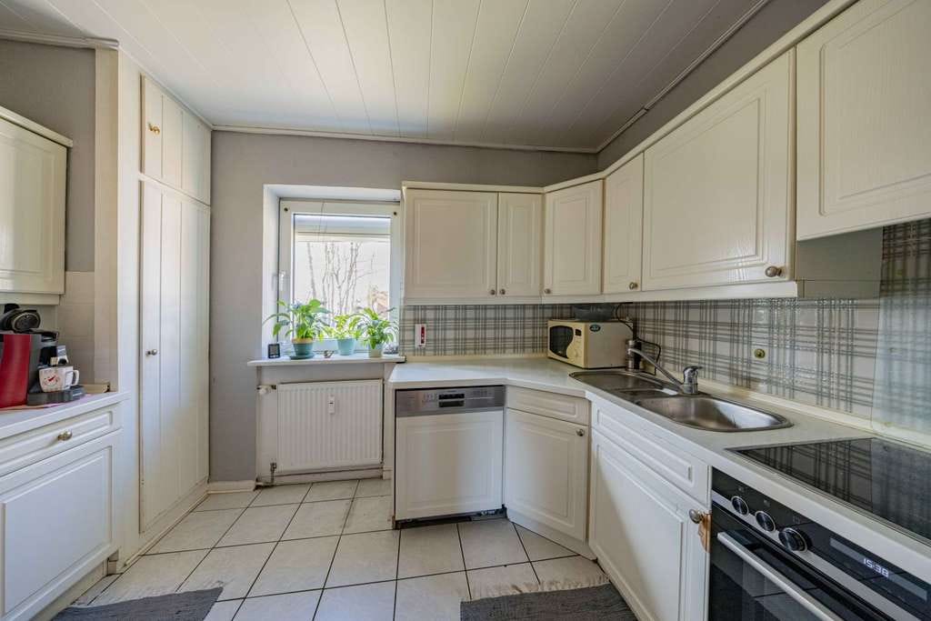 Immobilie in Gönnebek - Zweifamilienhaus mit Baugrundstück und wohnlich ausgebautem Dachboden in Trappenkamp - Bild 4