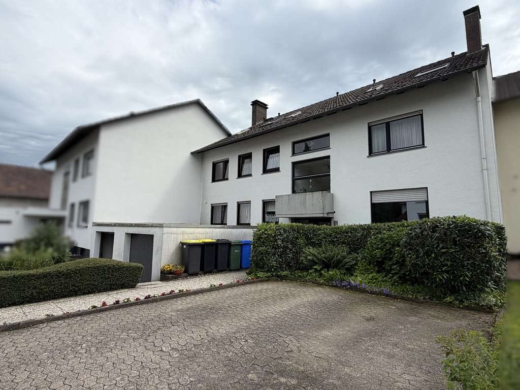 Immobilie in Bad Driburg - 3-Zimmer-Erdgeschosswohnung mit Gartenanteil und Garage in Bad Driburg - Bild 2
