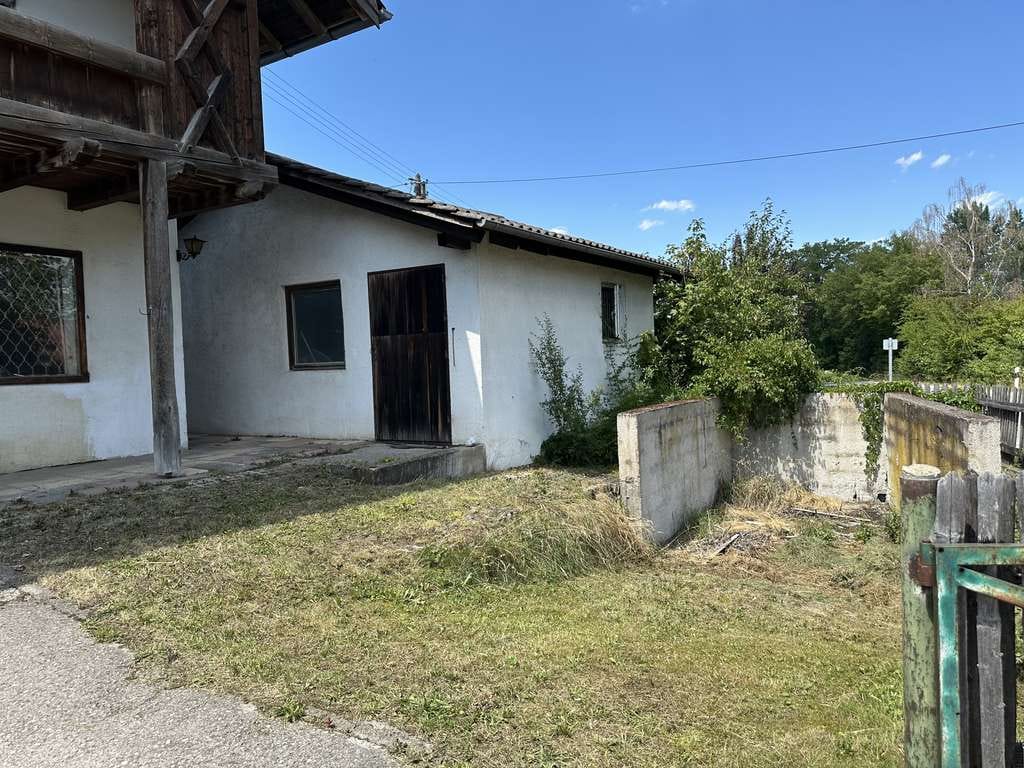 Immobilie in Münsing - Einfamilienhaus mit Schmiede und Pferdestall in 4 km vom Starnberger See entfernt - Bild 1