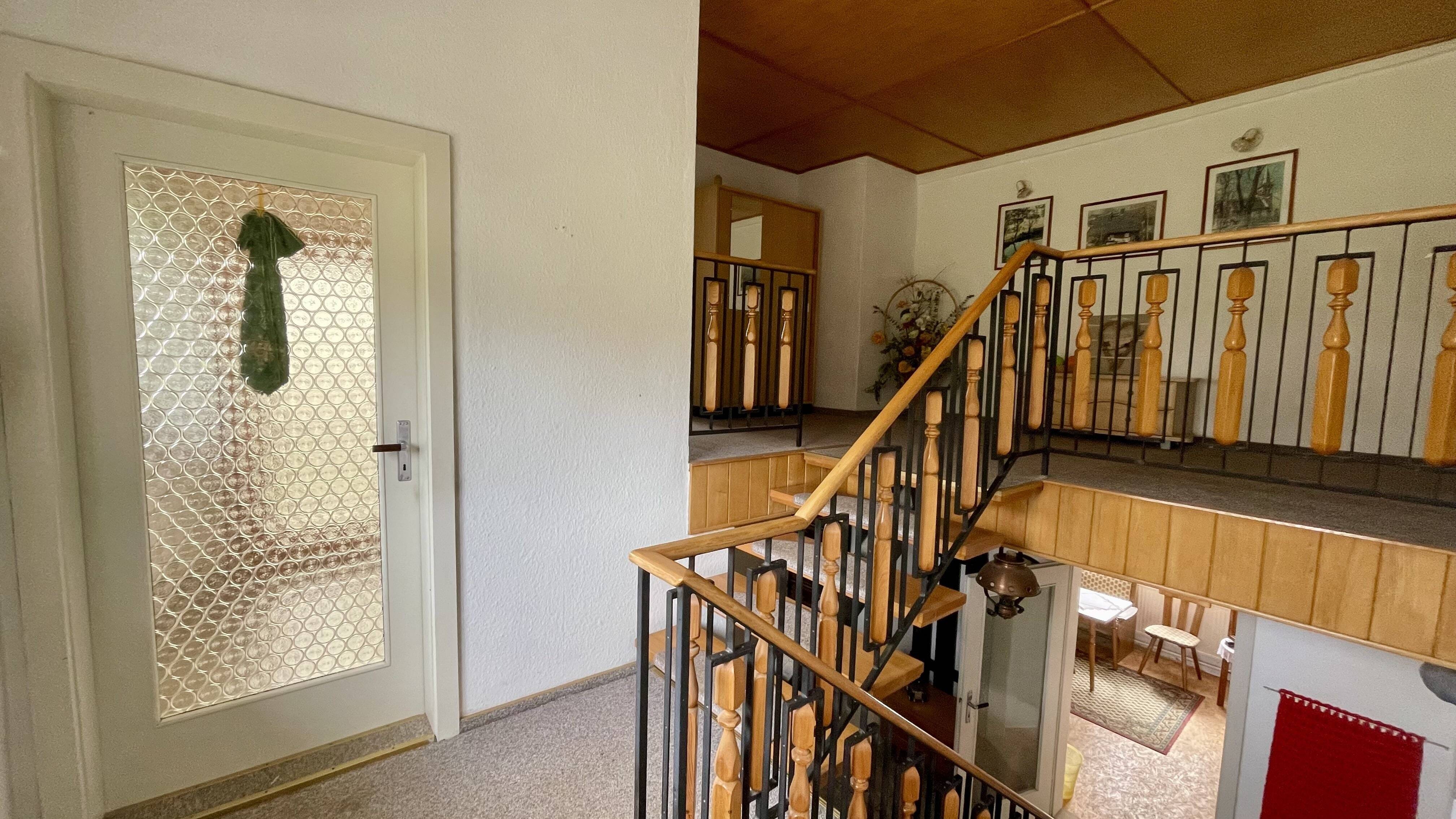 Immobilie in Hermsdorf/Erzgebirge - Wohnhaus mit Scheune - Bild 3
