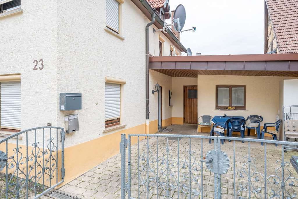 Immobilie in Erdmannhausen - Tolle Kapitalanlage mit 9,7% Rendite, Haus mit Zimmervermietung - Bild 0