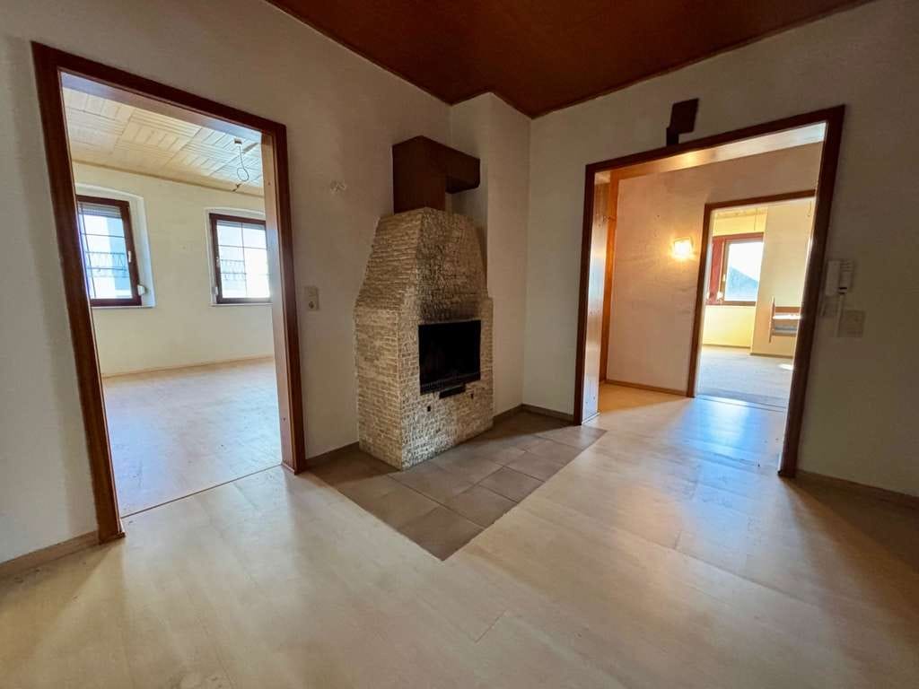 Immobilie in Untersteinach - Großzügige, ebenerdige 4-Zimmer-Wohnung mit Potential in Untersteinach - Bild 4