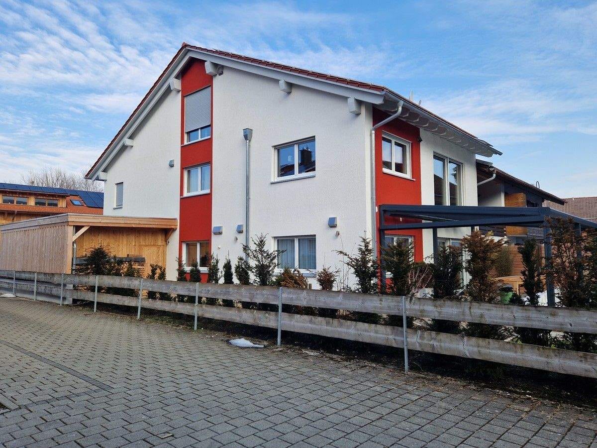 Immobilie in Pfronten - Hochwertige Doppelhaushälfe im Herzen von Pfronten - Bild 0