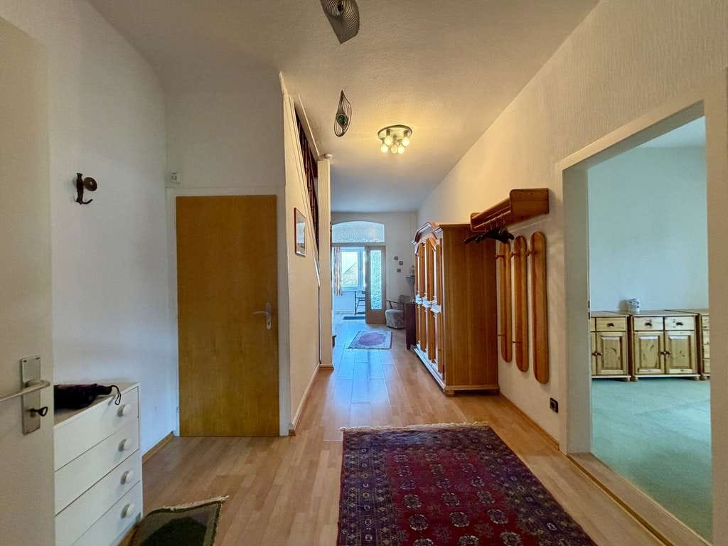 Immobilie in Barsinghausen - großzügiges Einfamilienhaus mit viel Platz für die ganze Familie - Bild 4