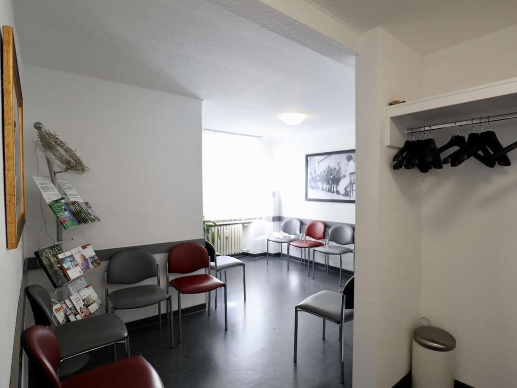 Immobilie in Bullay - Gepflegtes Mehrfamilienhaus mit Arztpraxis in zentraler Lage - Bild 4