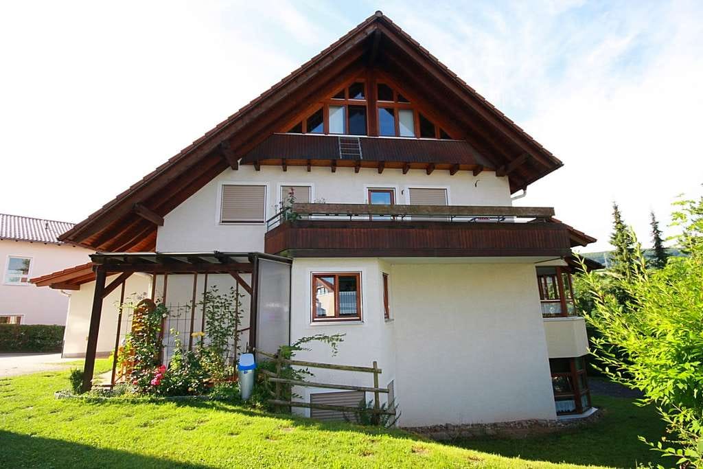 Immobilie in Calw - Ruhig gelegene 2-Zimmer-Wohnung lädt zum Verweilen ein - Bild 0