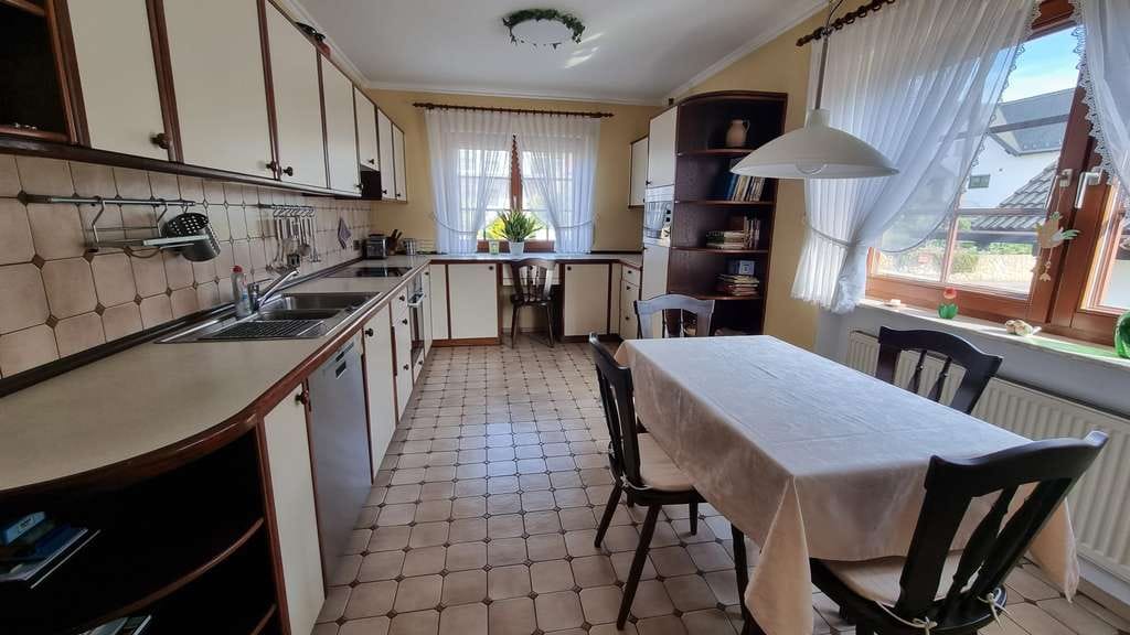 Immobilie in Rockenberg - Ein Zuhause für die ganze Familie – Freistehendes ZFH in begehrter Lage nahe Bad Nauheim - Bild 4